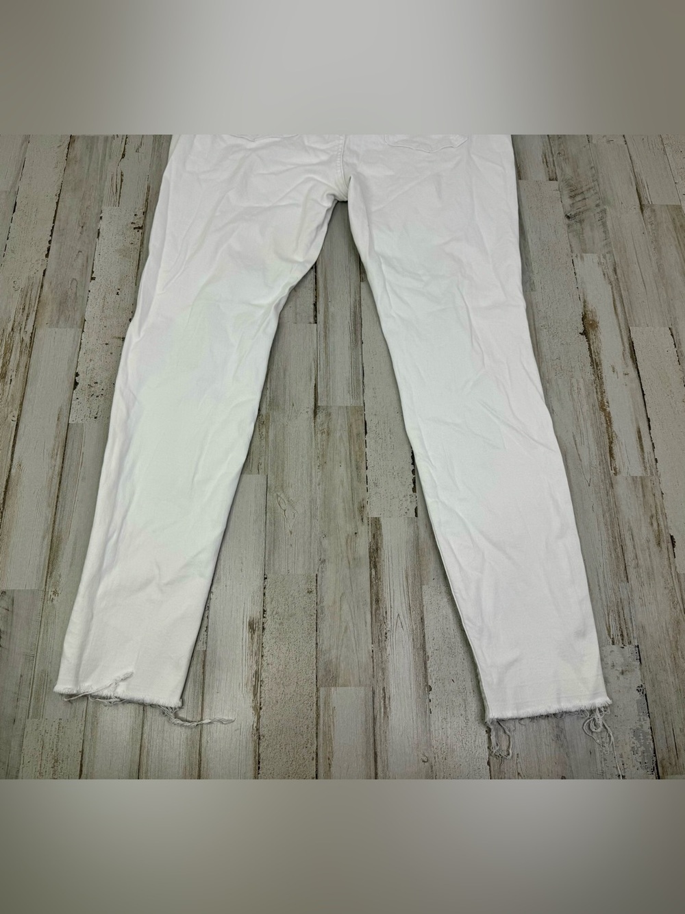 Judy Blue Jeans Womens 15/32 White Mid Rise Skinny Fit Stretchy Waist - Picture 12 of 12